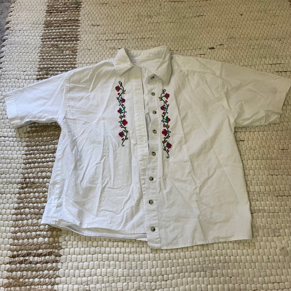 Vintage White Short Sleeve Button Down Shirt Floral Embroidery Cottagecore Boho